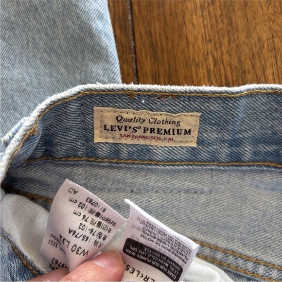 Levi’s 501 Jeans Mens 30x32 Straight Big E Button Fly Light Wash Premium Classic - Picture 5 of 14